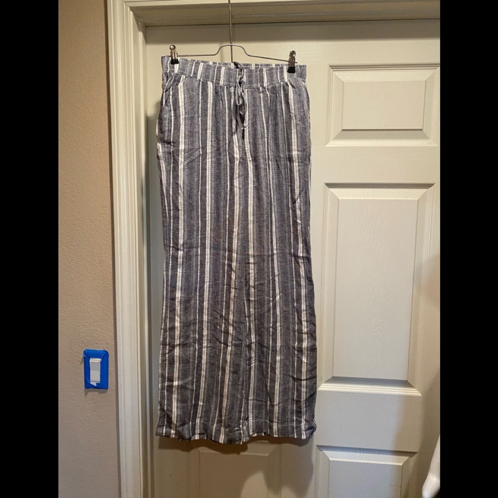 Navy blue and white striped wide leg pants